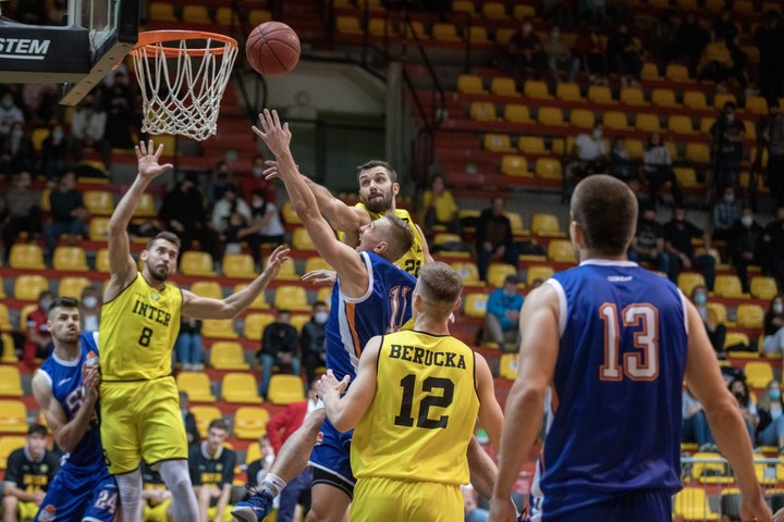 Inter prekvapil sebavedomých rytierov